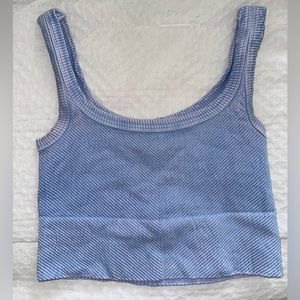 Nikibiki Cropped Tank